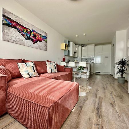 City Break Apartment - Private Garage, Ac, Balcony Budapest Ngoại thất bức ảnh