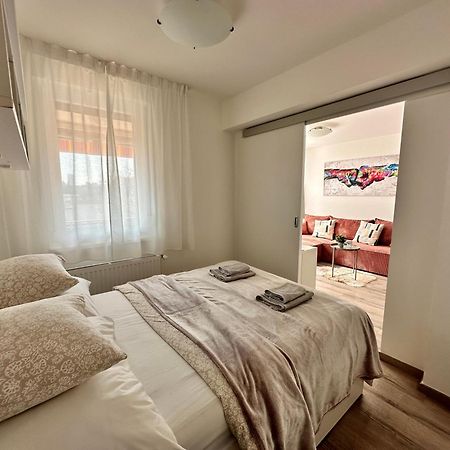 City Break Apartment - Private Garage, Ac, Balcony Budapest Ngoại thất bức ảnh