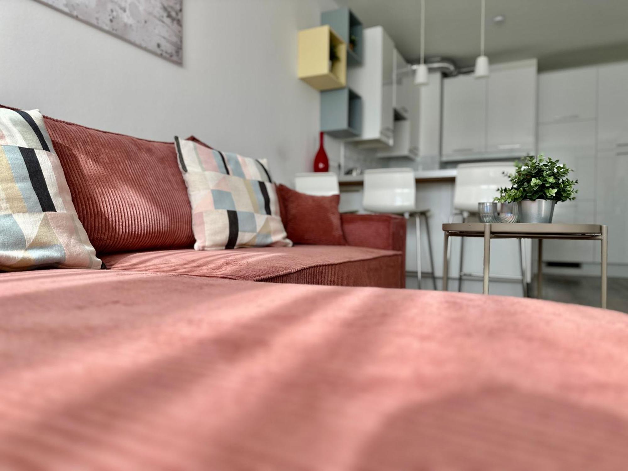 City Break Apartment - Private Garage, Ac, Balcony Budapest Ngoại thất bức ảnh