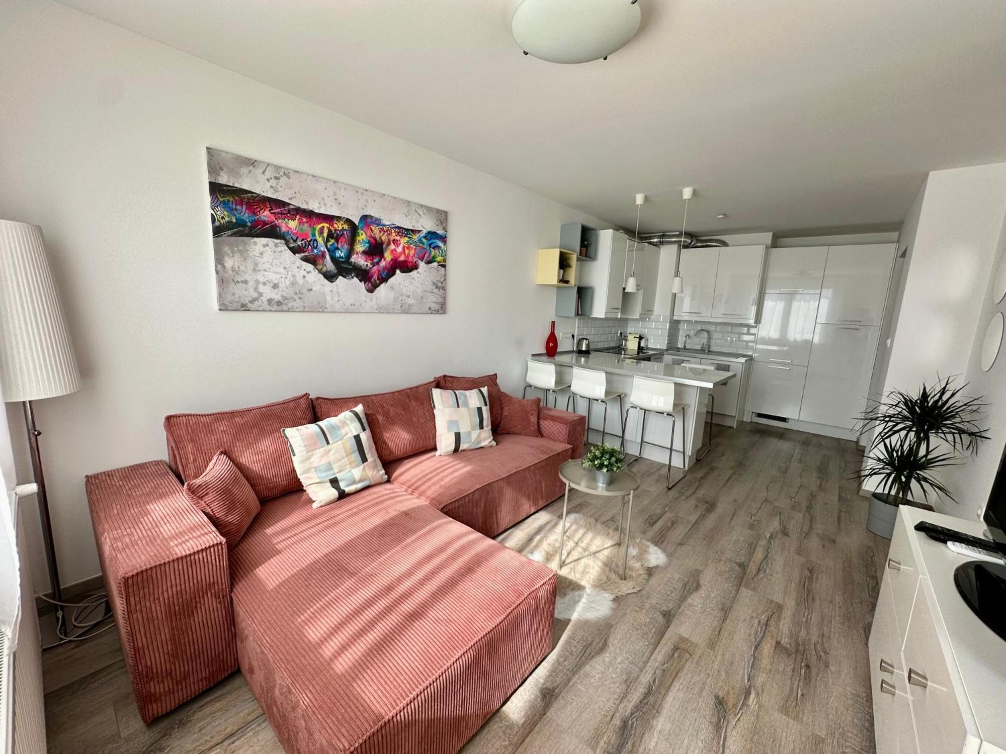 City Break Apartment - Private Garage, Ac, Balcony Budapest Ngoại thất bức ảnh